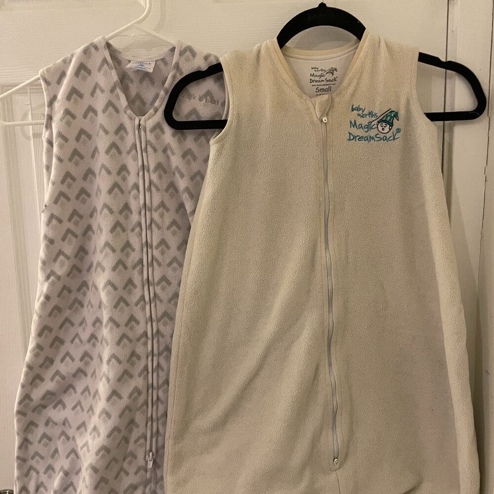 Bundle lot 3 sleep halo dream sacks winter and carter's fleece 6-12 months